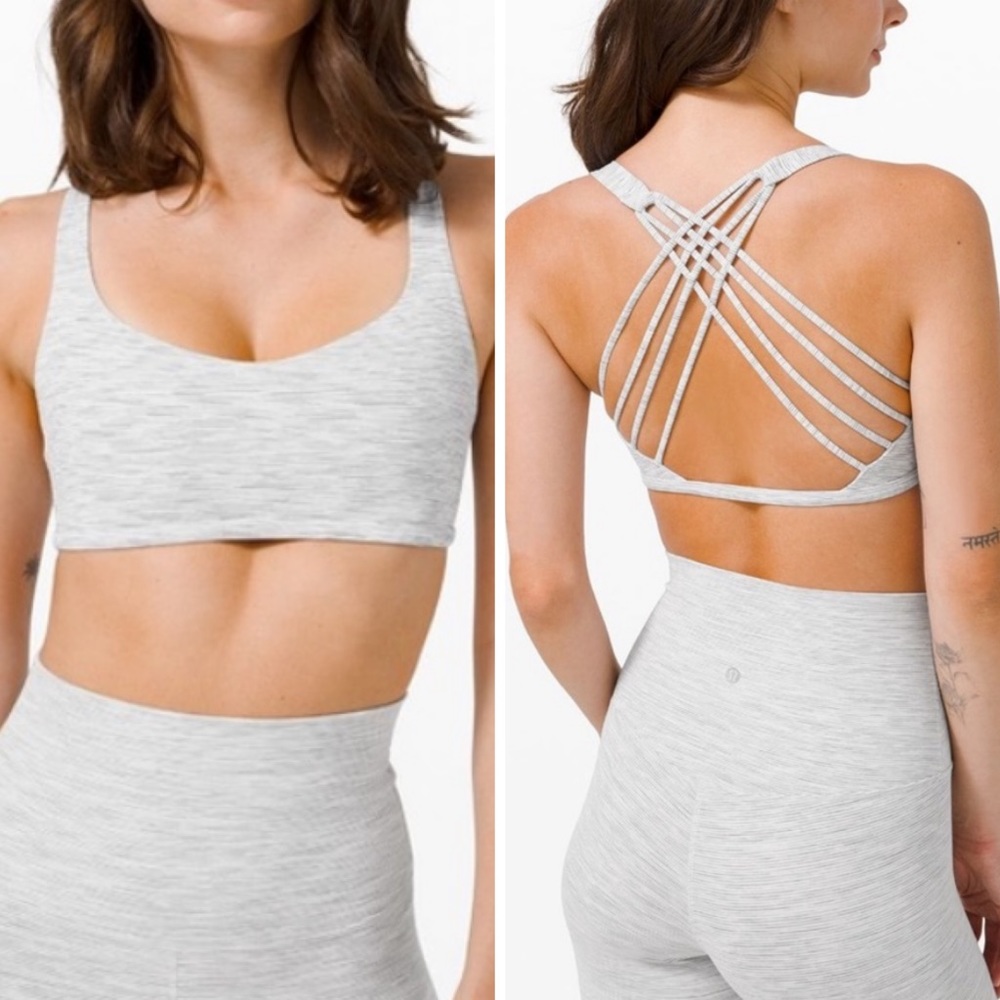 Lululemon Free to be wild bra size 8. NWOT. Grey and white.